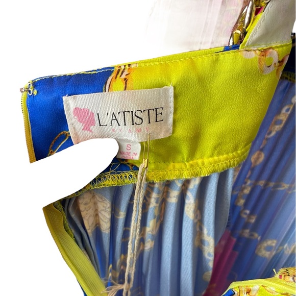 L’Atiste Gold Chain Colorful Pleated Maxi Dress - Picture 11 of 11